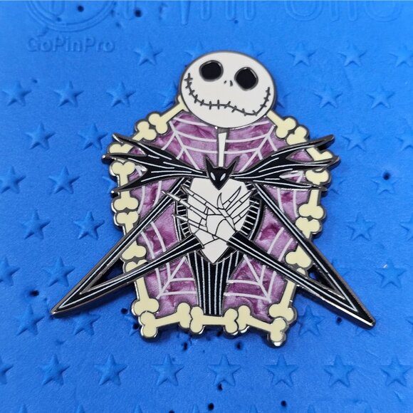 Disney Pin  The Nightmare Before Christmas Jack Skellington Pin - Picture 1 of 2